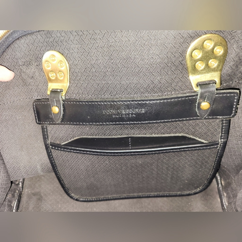 Vintage Dooney & Bourke Black Leather Perforated Cabriolet Satchel Handbag Purse - Picture 12 of 14